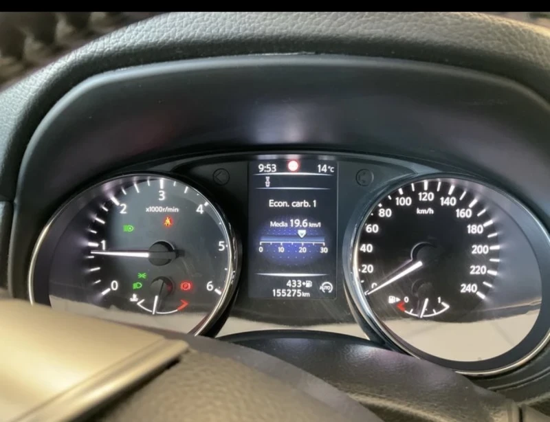 Nissan Qashqai 1.5D/РЕАЛНИ 155х.км./СЕРВИЗНА ИСТОРИЯ/, снимка 11 - Автомобили и джипове - 52665953