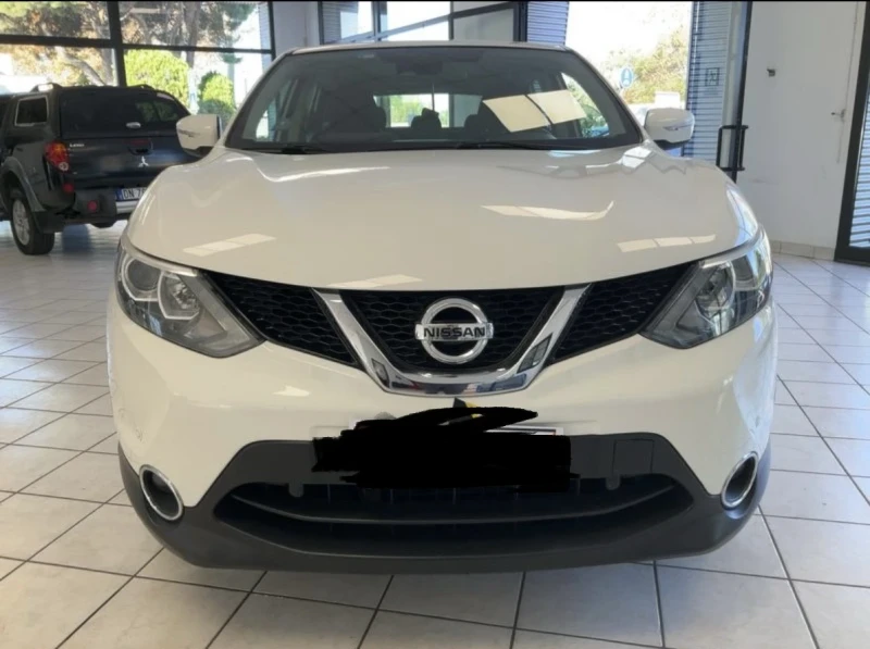 Nissan Qashqai 1.5D/РЕАЛНИ 155х.км./СЕРВИЗНА ИСТОРИЯ/, снимка 2 - Автомобили и джипове - 52665953