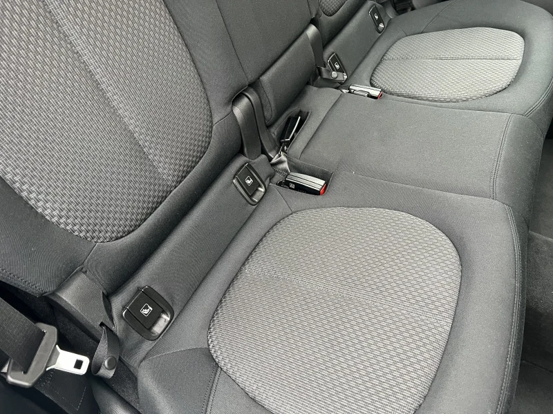 BMW X1, снимка 14 - Автомобили и джипове - 53072514