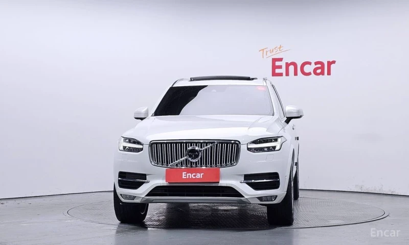 Volvo Xc90, снимка 3 - Автомобили и джипове - 53322693