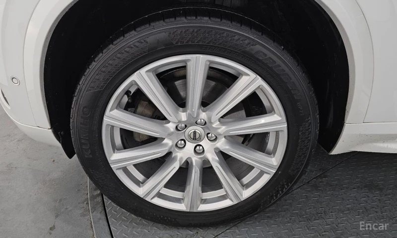 Volvo Xc90, снимка 5 - Автомобили и джипове - 53322693