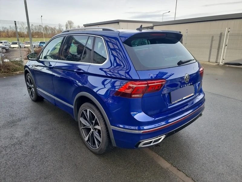 VW Tiguan 2.0 TSI R-Line 4 Motion, снимка 3 - Автомобили и джипове - 54054870