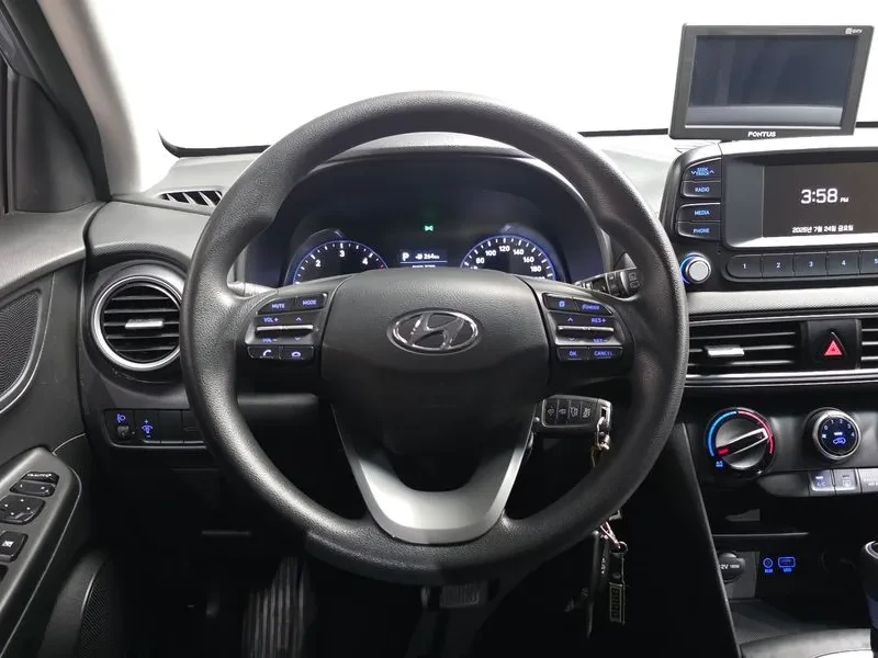 Hyundai Kona, снимка 12 - Автомобили и джипове - 55652529