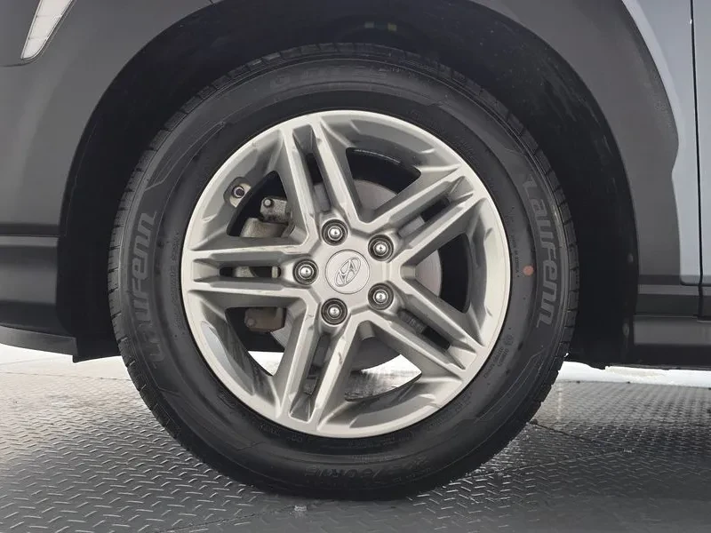 Hyundai Kona, снимка 5 - Автомобили и джипове - 55652529