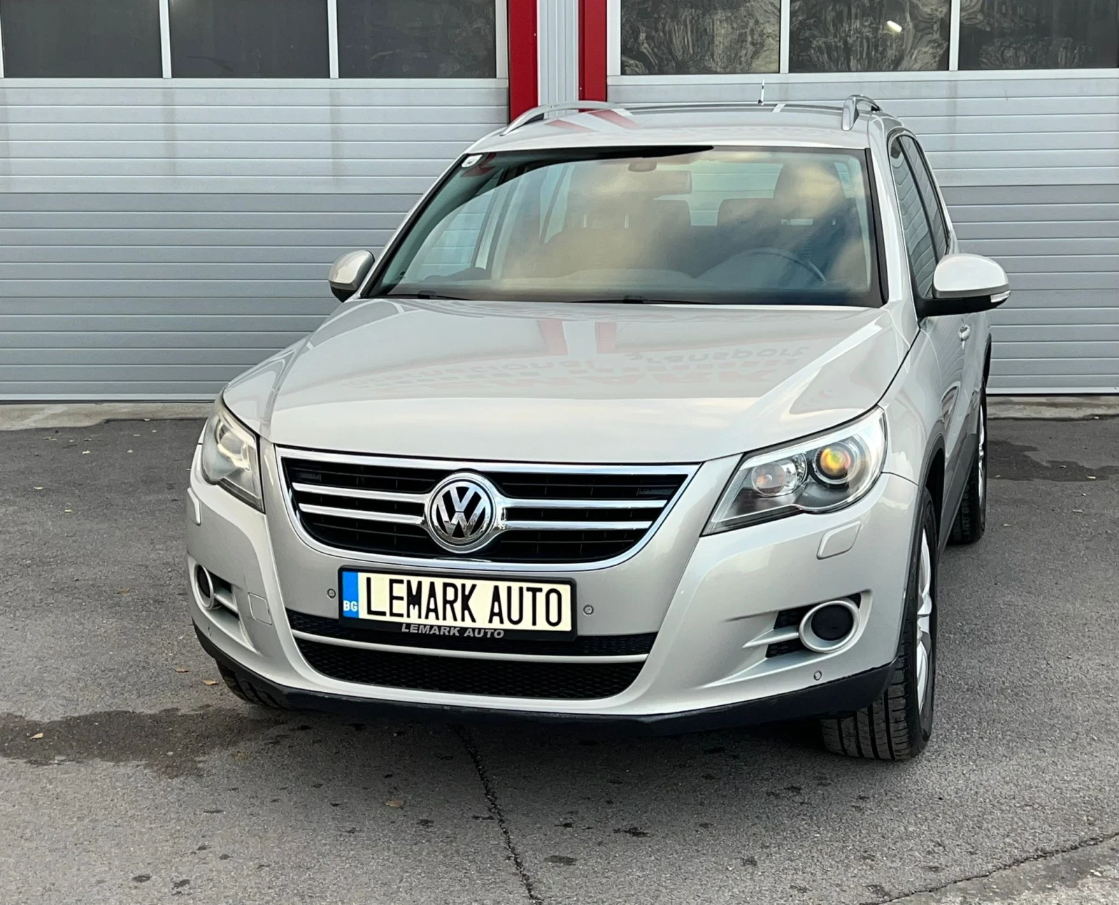 VW Tiguan 2.0TDI HIGHLINE 4MOTION NAVI KAMERA EVRO 5A  - изображение 4