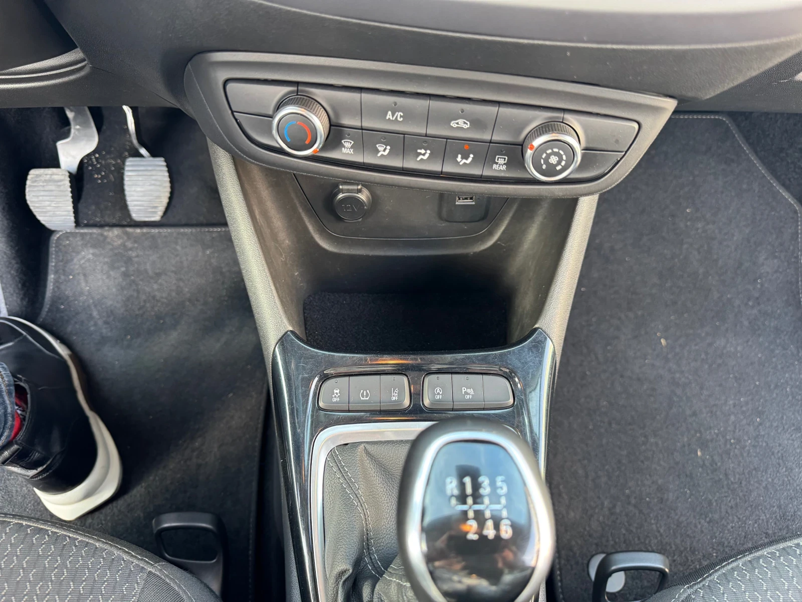 Opel Crossland X  - изображение 8