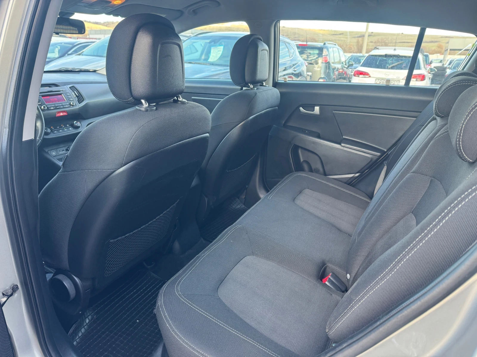 Kia Sportage 1.6 / LED  - изображение 10