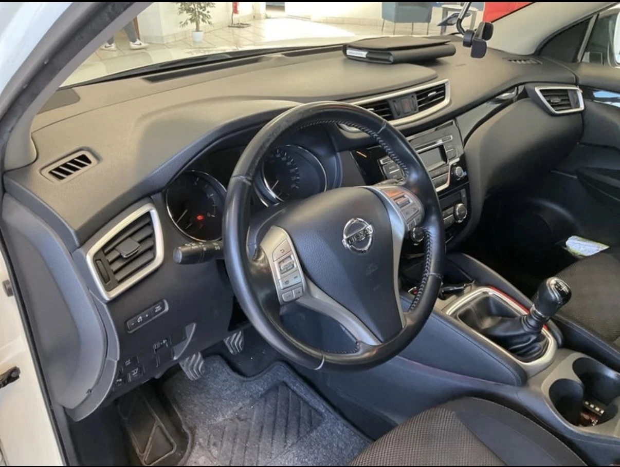 Nissan Qashqai 1.5D/РЕАЛНИ 155х.км./СЕРВИЗНА ИСТОРИЯ/ - изображение 7