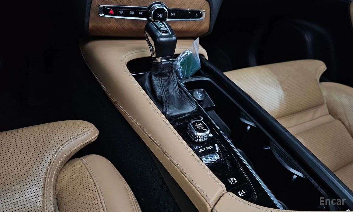 Volvo Xc90  - изображение 9