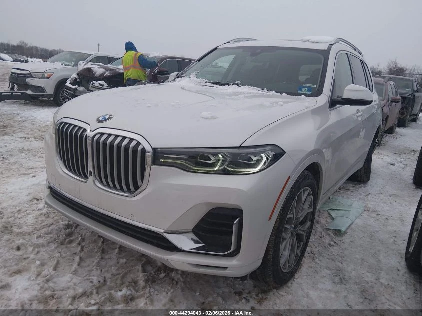 BMW X7 2020 BMW X7 XDRIVE40I - изображение 3