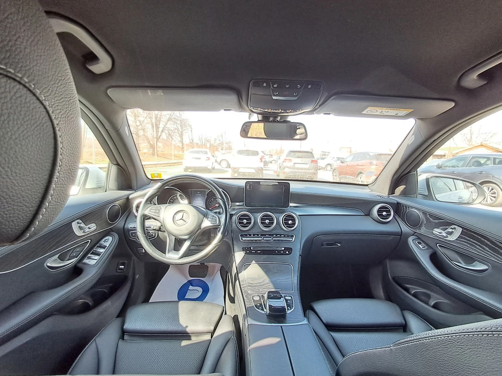 Mercedes-Benz GLC 220 220, снимка 13 - Автомобили и джипове - 53540311