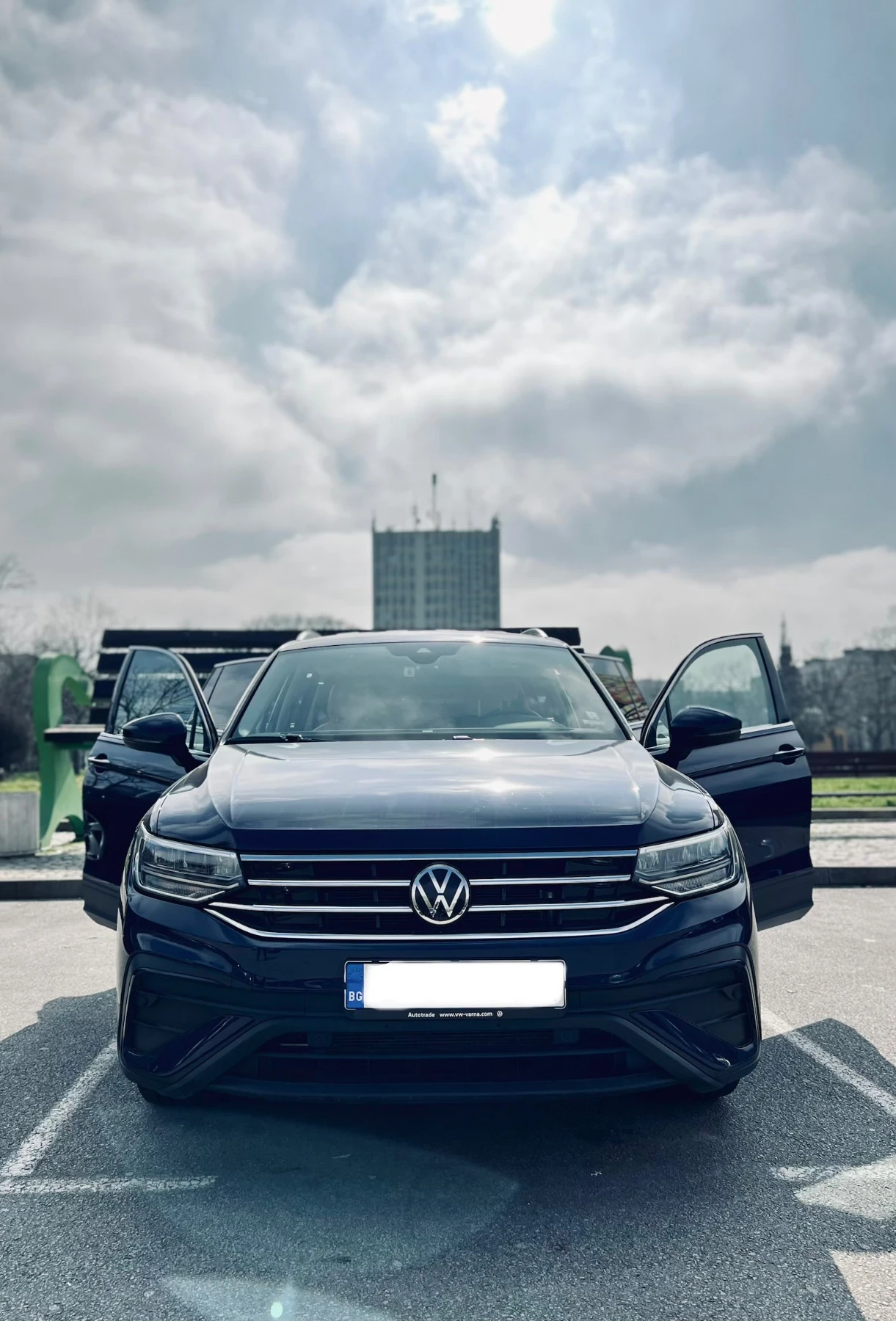 VW Tiguan 2.0T - изображение 2