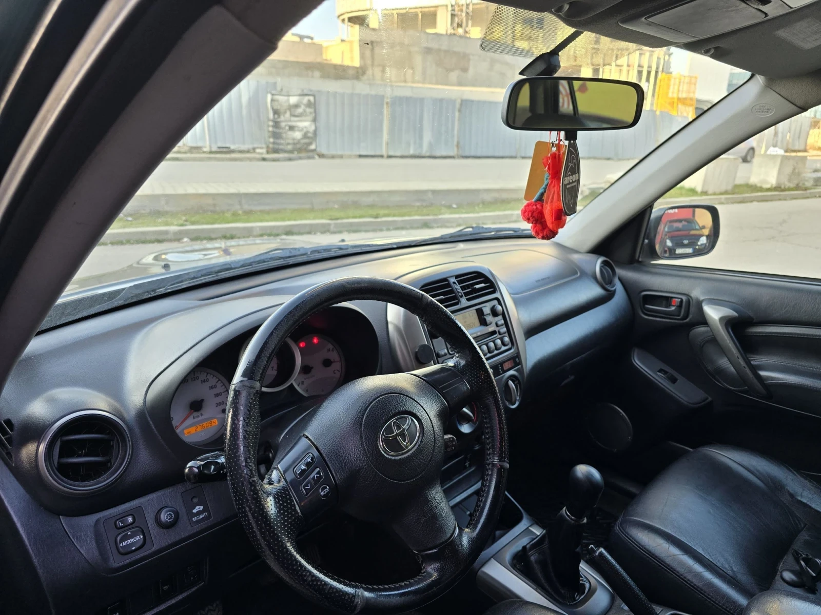 Toyota Rav4 D4D, снимка 10 - Автомобили и джипове - 53849158