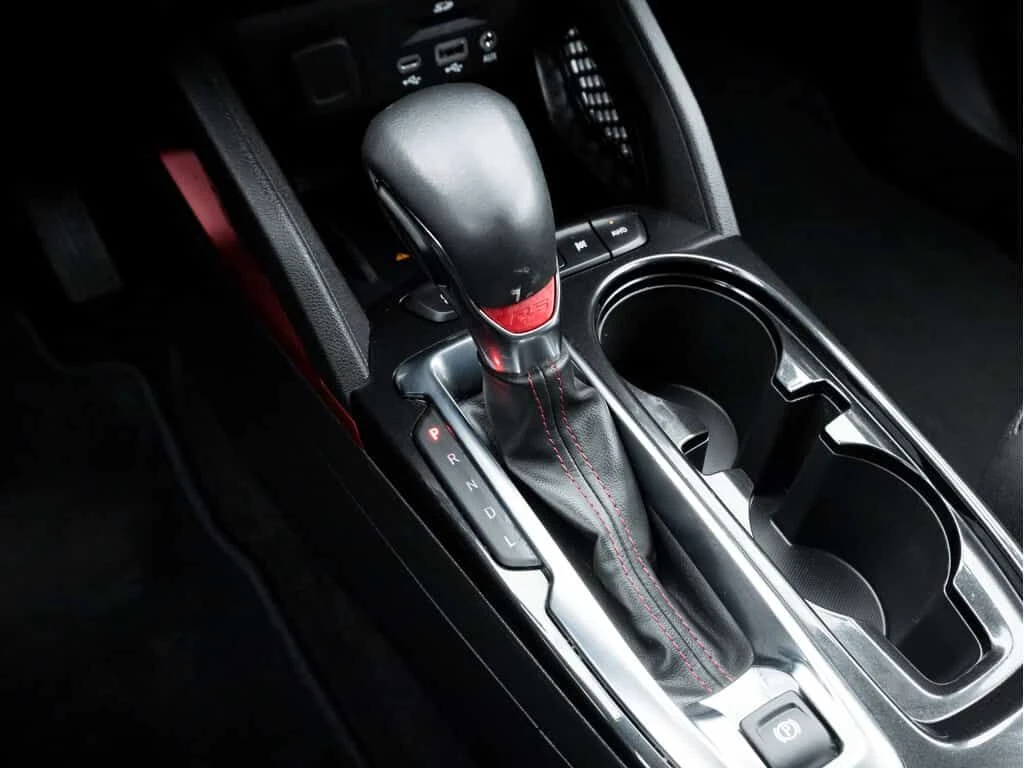 Chevrolet Trailblazer * AWD RS | Clean Carfax | Pwr Seats | Keyless Entr, снимка 13 - Автомобили и джипове - 53937910