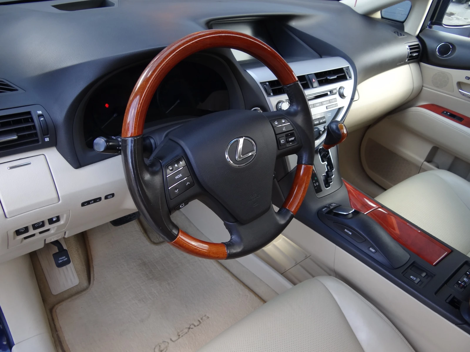 Lexus RX 450h 3.5i-248k.c.-Hybrid /4WD/Auto/Navi/Koja/Camera/, снимка 8 - Автомобили и джипове - 54687566