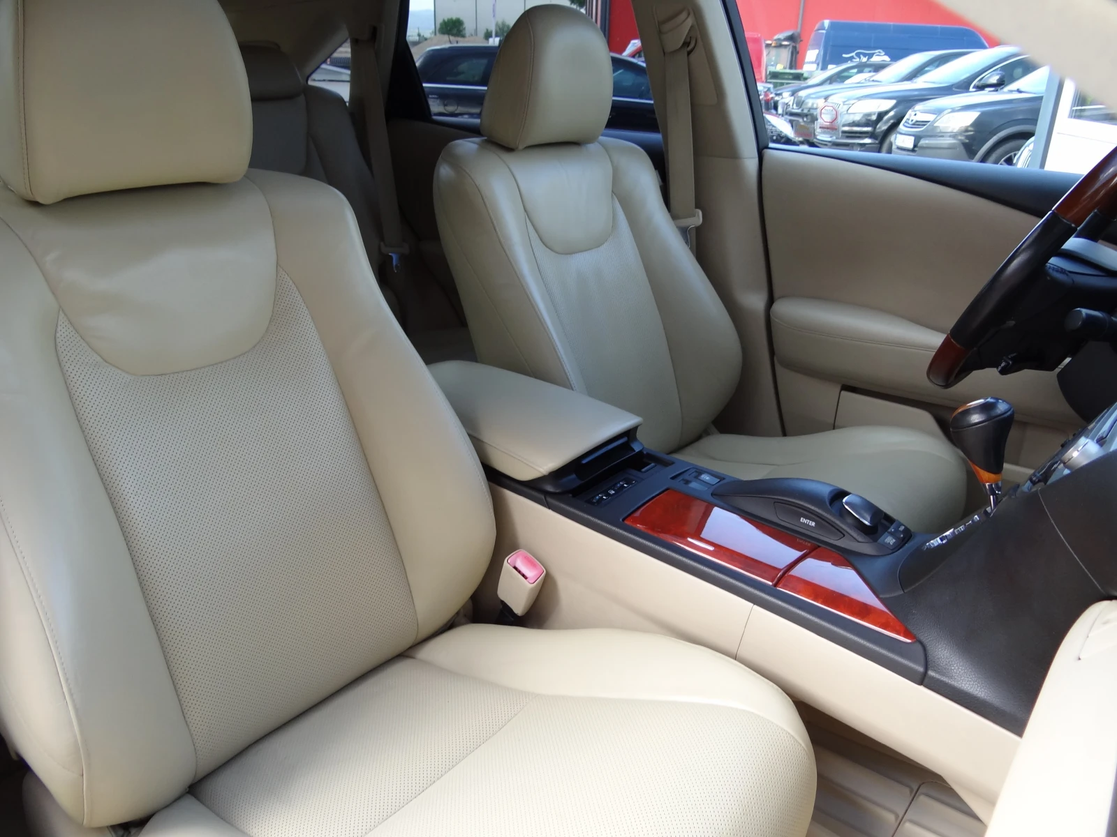 Lexus RX 450h 3.5i-248k.c.-Hybrid /4WD/Auto/Navi/Koja/Camera/, снимка 11 - Автомобили и джипове - 54687566