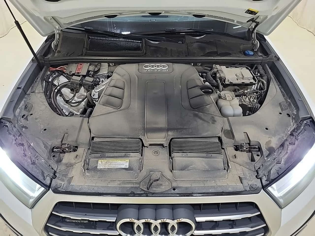 Audi Q7 * Technik * MATRIX * АВТОКРЕДИТ, снимка 17 - Автомобили и джипове - 54687459
