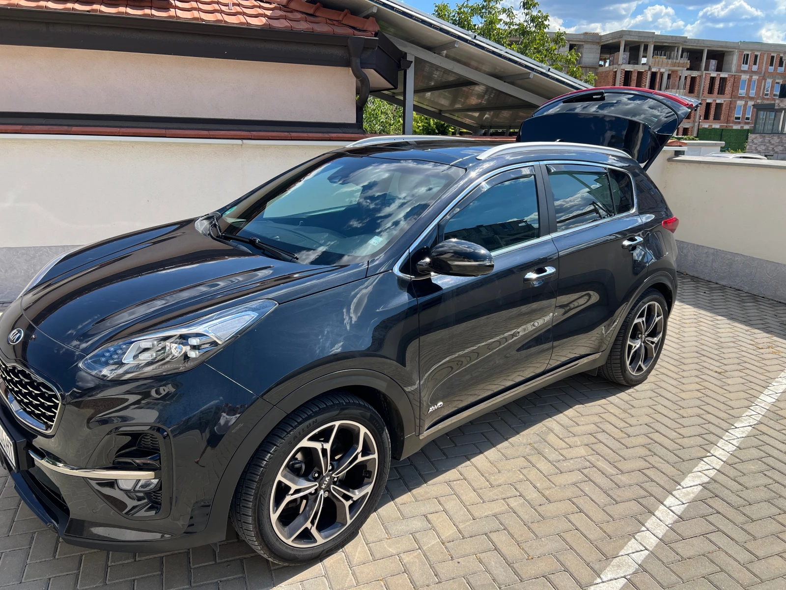 Kia Sportage, снимка 3 - Автомобили и джипове - 55951993