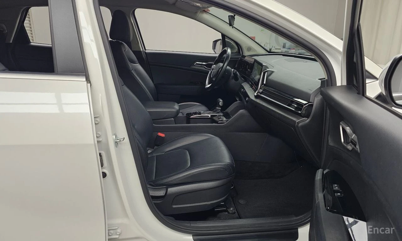 Kia Sportage ДИСТРОНИК* LANE* ASSIST* ПОДГРЕВ* КАМЕРА* , снимка 13 - Автомобили и джипове - 56126719