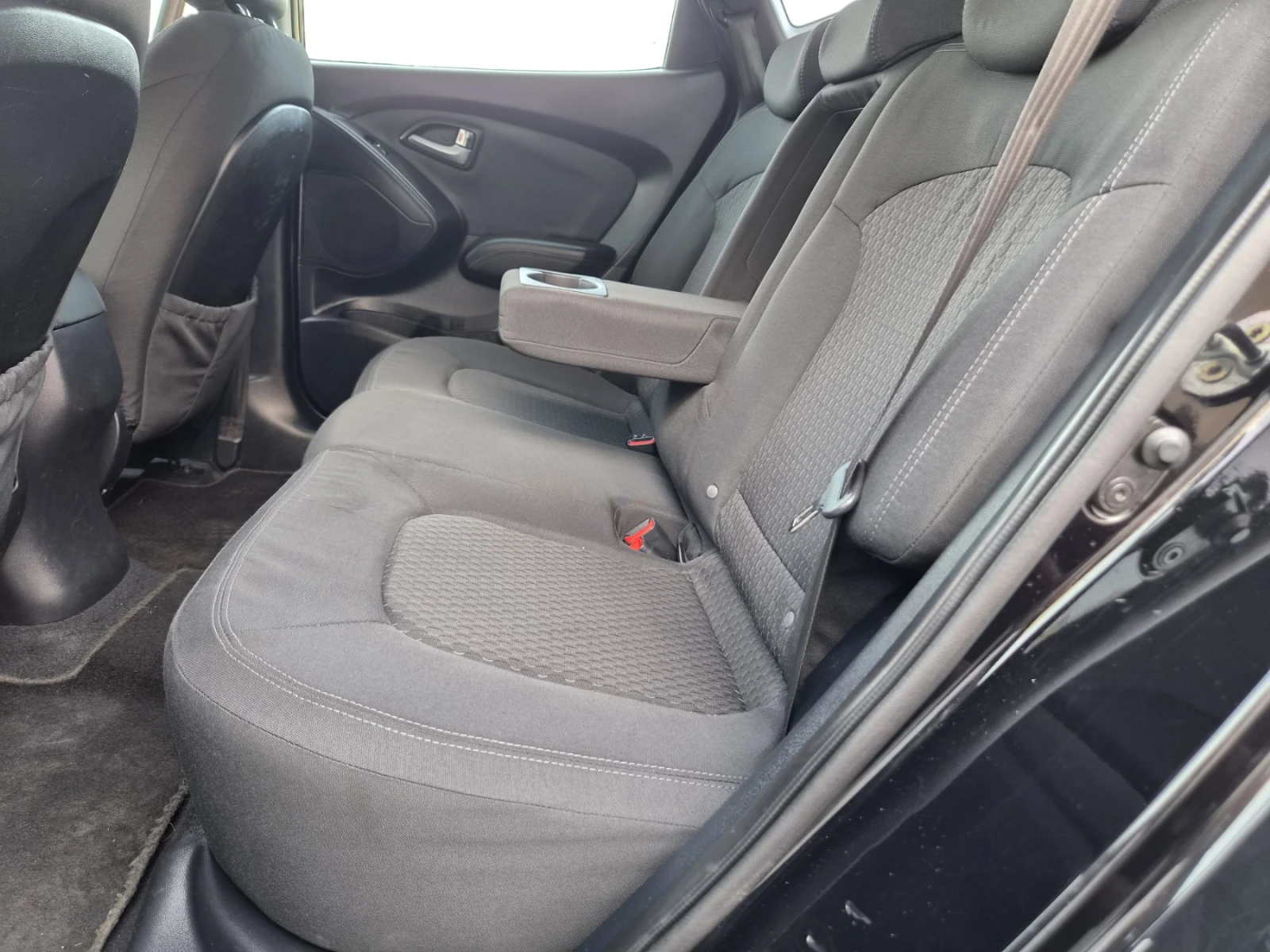 Hyundai IX35 1.6I-165.000�� | Mobile.bg � ����������� 11