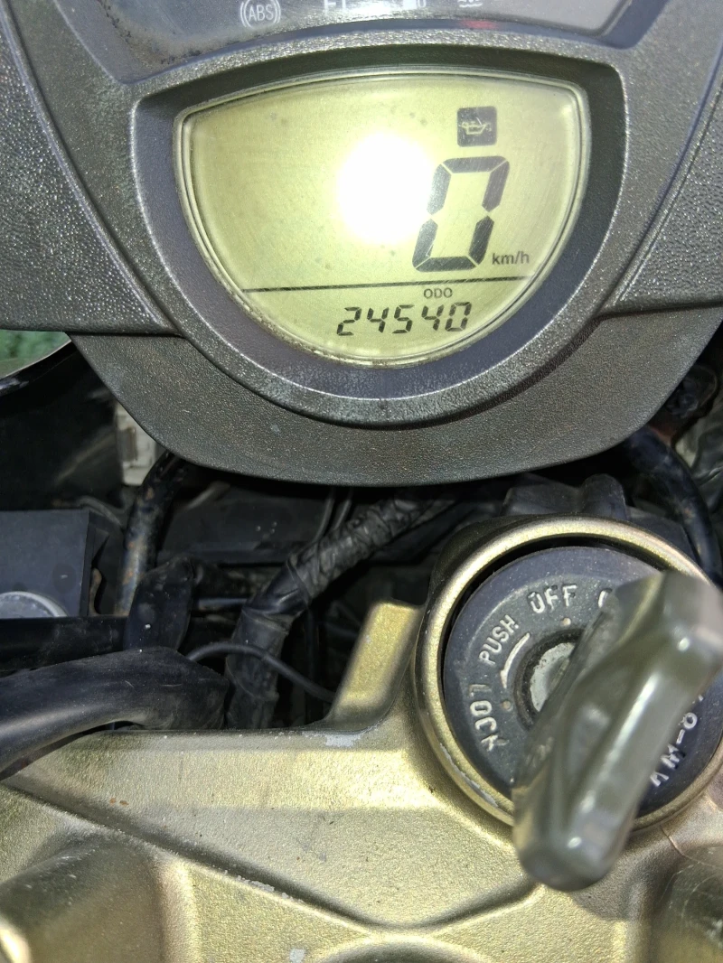 Kawasaki ER, снимка 9 - Мотоциклети и мототехника - 52245833