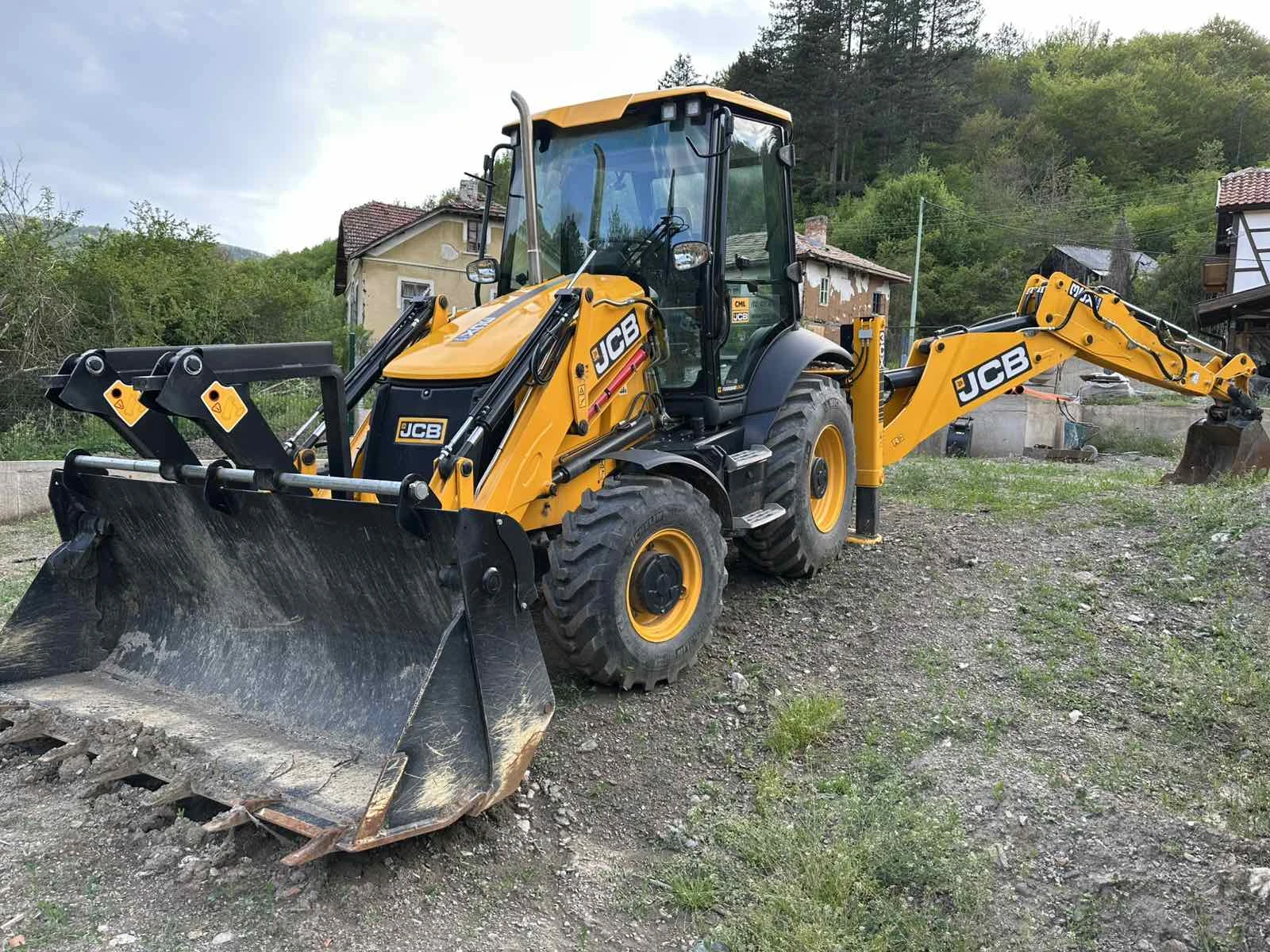  JCB 3CX PLUS  | Mobile.bg   1