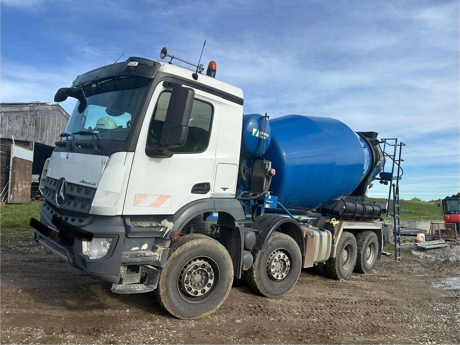 Бетон миксер Mercedes Arocs - изображение 2