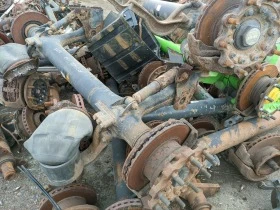 Полуремарке Други Мерцедес оси за ремаркета, снимка 3