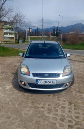 Ford Fiesta газ, снимка 1