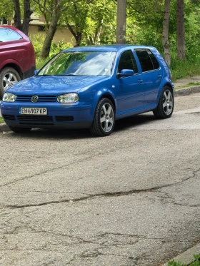 VW Golf, снимка 1