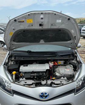 Toyota Yaris 1.5 i Hybrid, снимка 6