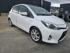 Toyota Yaris 1.5 HYBRID ПАНОРАМА, снимка 3