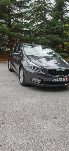 Kia Ceed 1.6 GRDI - 13700 лв. / 7004.70 € - 99070101 2