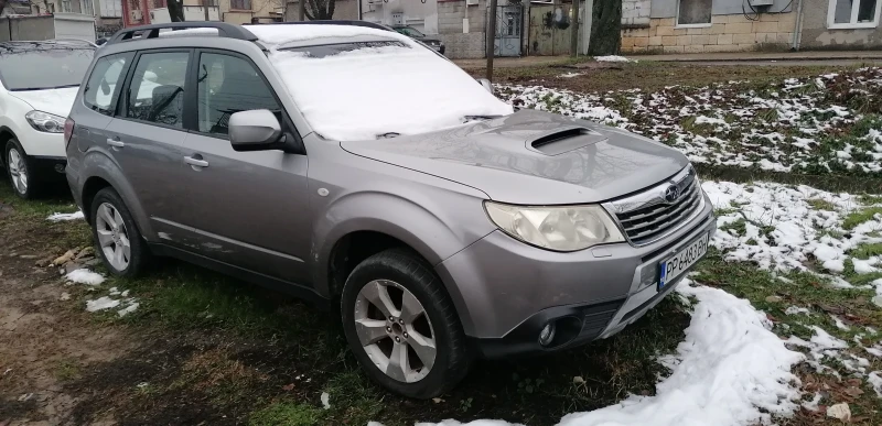 Subaru Forester 2000 дизел, снимка 2 - Автомобили и джипове - 42460192