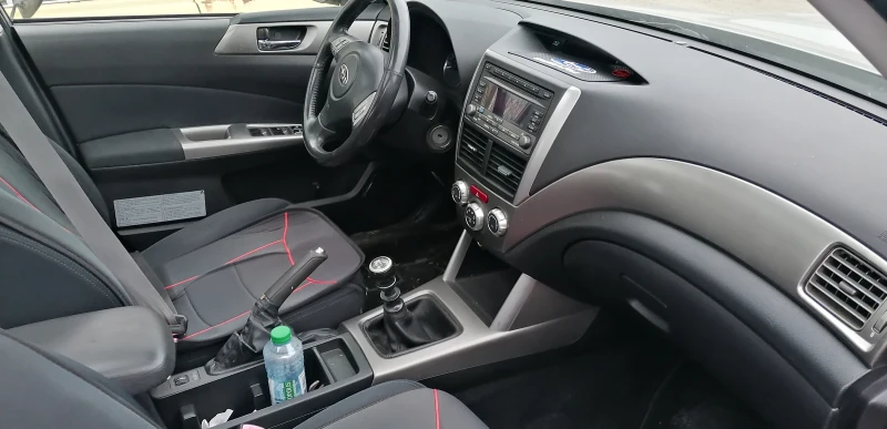 Subaru Forester 2000 дизел, снимка 7 - Автомобили и джипове - 52450668