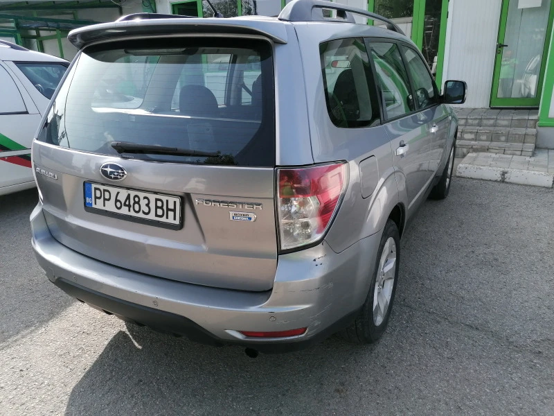 Subaru Forester 2000 дизел, снимка 5 - Автомобили и джипове - 42460192