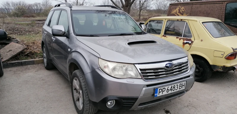 Subaru Forester 2000 дизел, снимка 2 - Автомобили и джипове - 52450668