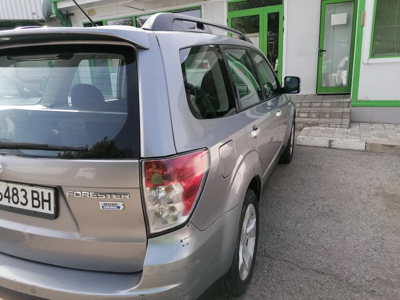 Subaru Forester 2000 дизел, снимка 3 - Автомобили и джипове - 42460192