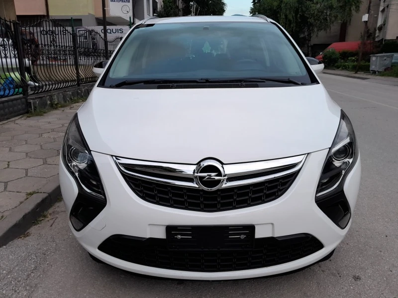 Opel Zafira 1.6i TURBO 150k.s., снимка 8 - Автомобили и джипове - 46073915