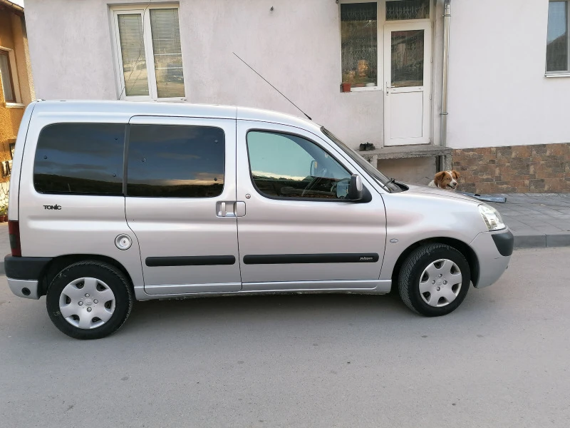 Citroen Berlingo 1.4, снимка 3 - Автомобили и джипове - 47299041