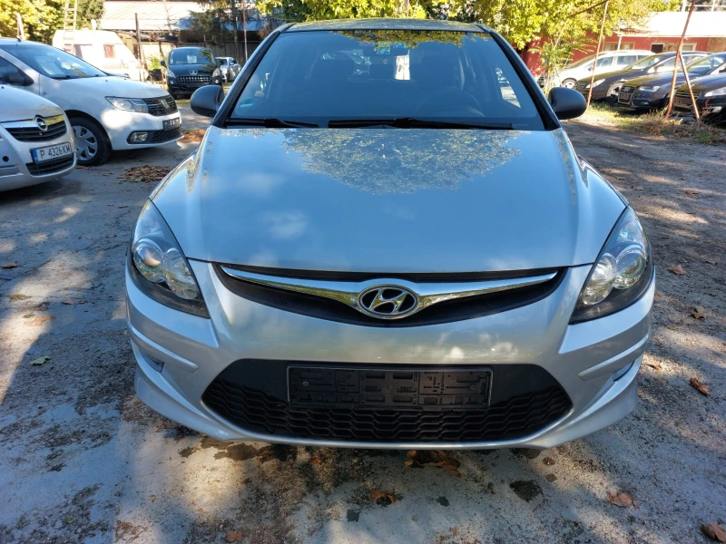 Hyundai I30 1.6crdi, снимка 2 - Автомобили и джипове - 47530877