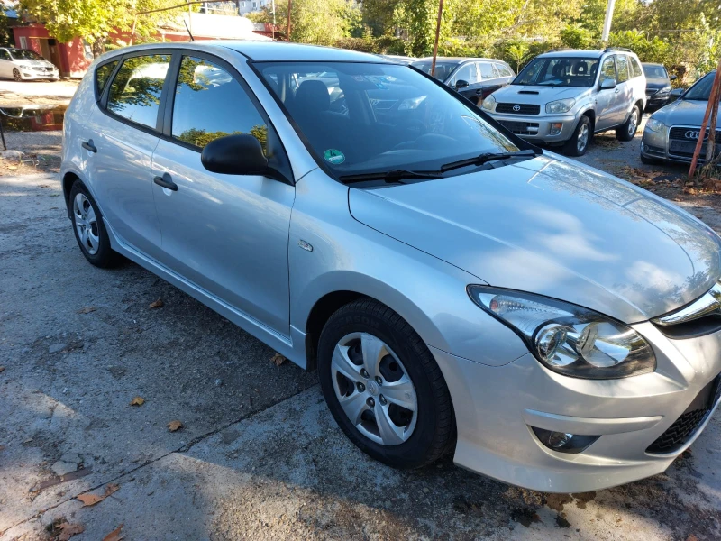 Hyundai I30 1.6crdi, снимка 3 - Автомобили и джипове - 47530877