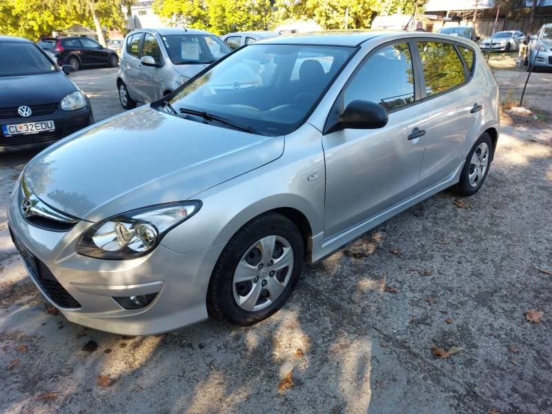 Hyundai I30 1.6crdi, снимка 4 - Автомобили и джипове - 47530877