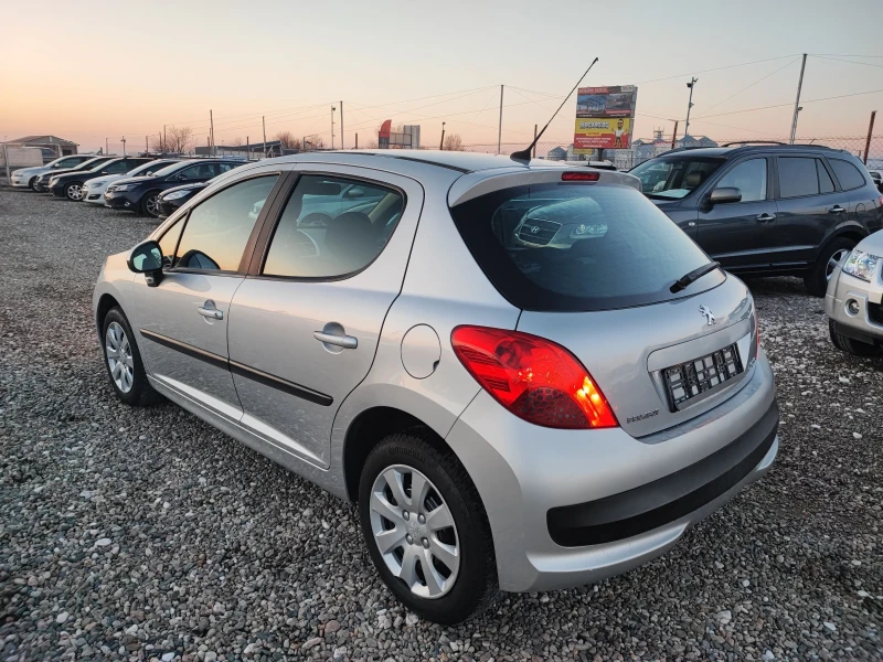 Peugeot 207 1.4 БЕНЗИН 75hp, снимка 5 - Автомобили и джипове - 48447850