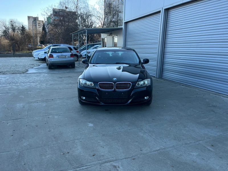 BMW 320 4x4 Автомат, снимка 17 - Автомобили и джипове - 48546712