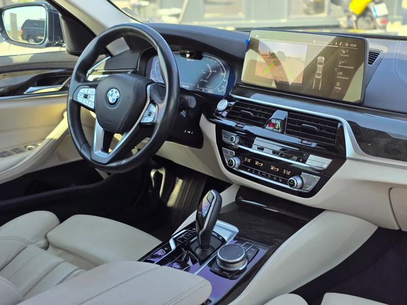 BMW 545 E xDrive * Luxury line * plug in hybrid , снимка 10 - Автомобили и джипове - 51643820