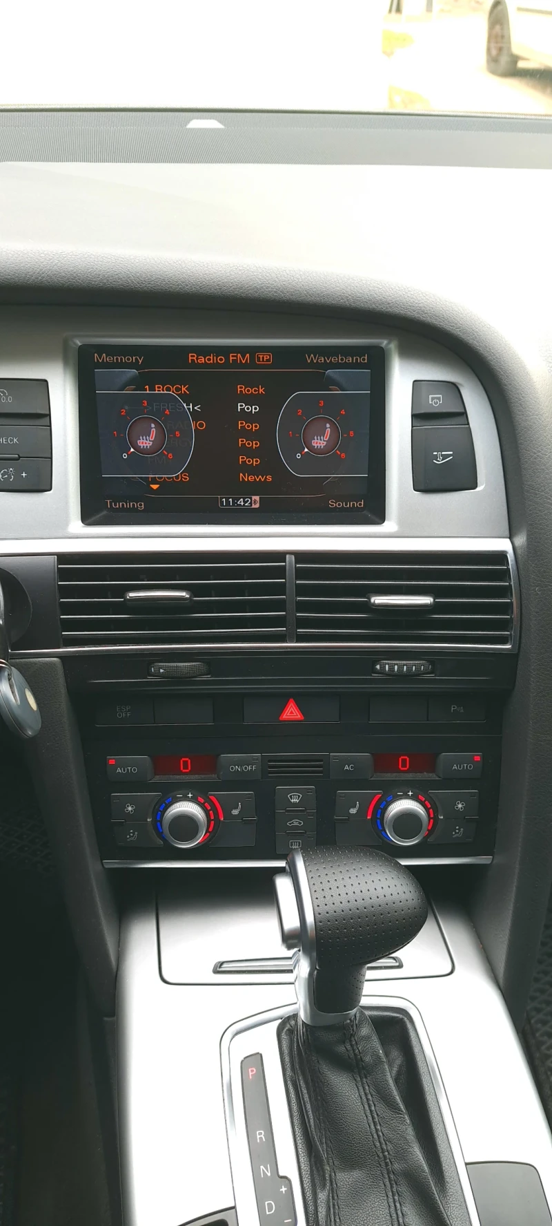 Audi A6 3.0tfsi, снимка 13 - Автомобили и джипове - 51889182