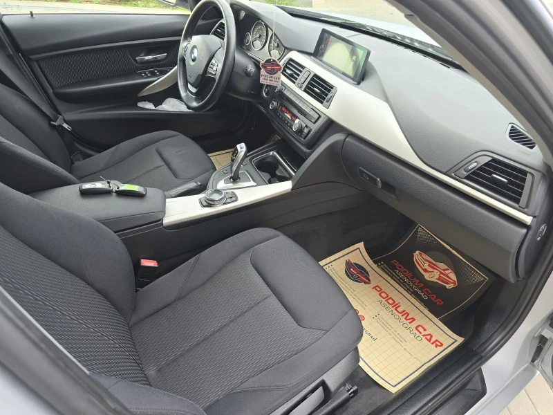 BMW 320 2.0D/AVTOMAT/XSENON/NAVI/KAMERA/DISTRONIK, снимка 12 - Автомобили и джипове - 52101014