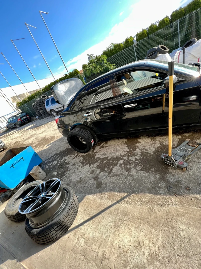 BMW 520, снимка 13 - Автомобили и джипове - 52830313