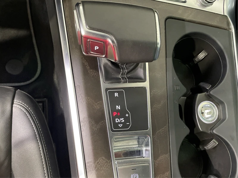 Audi A7 НАМАЛЕНА КРАЙНА ЦЕНА, снимка 15 - Автомобили и джипове - 53031630